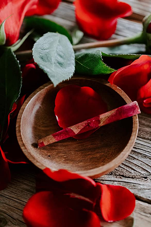 Pack of 10 rose petal cones | 90mm