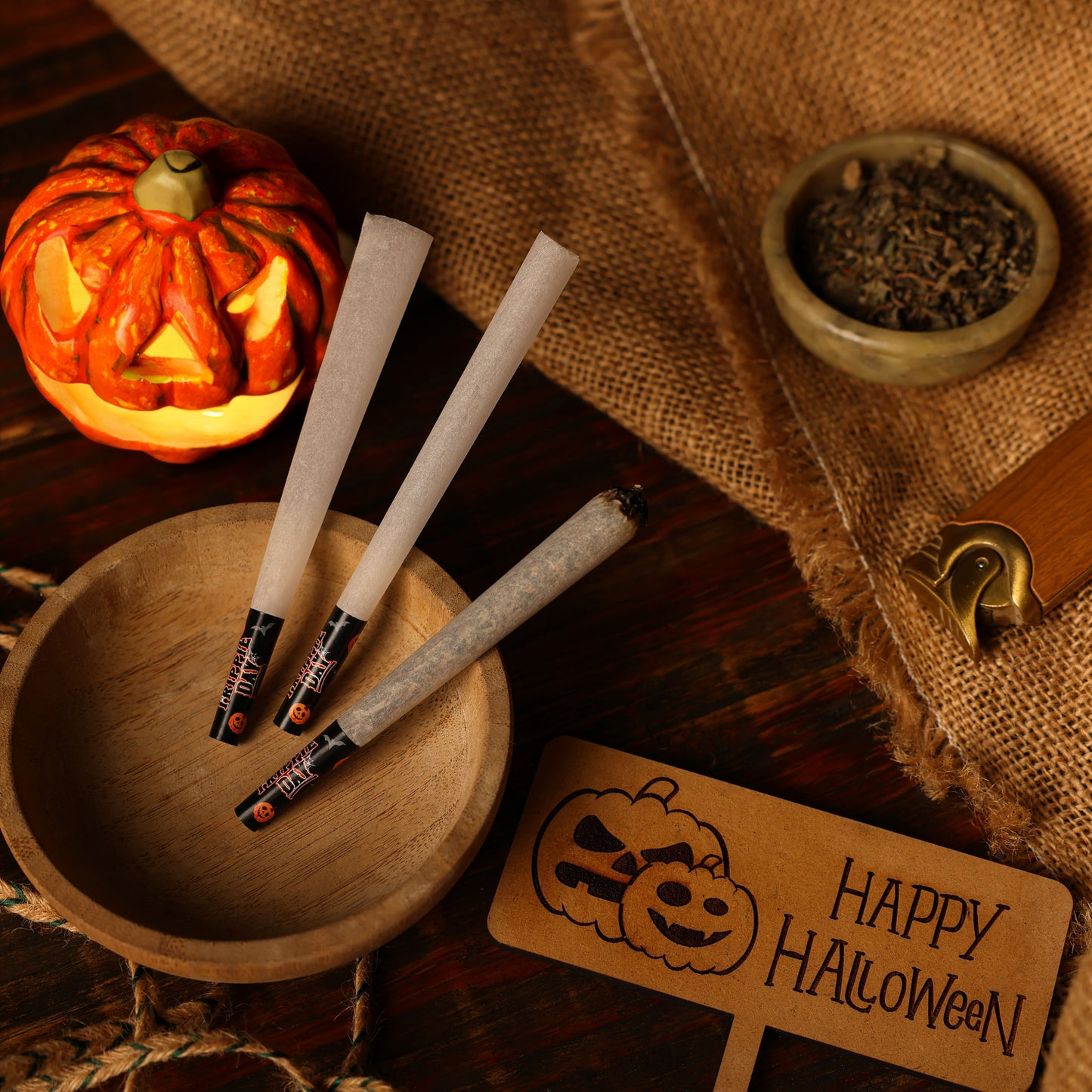 Trippie Day Pre rolled cones - 30 cones - King Size - Premium party pack (Halloween Cones)